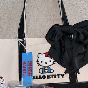 NWT BAGGU x Hello Kitty Small Heavyweight Canvas Tote